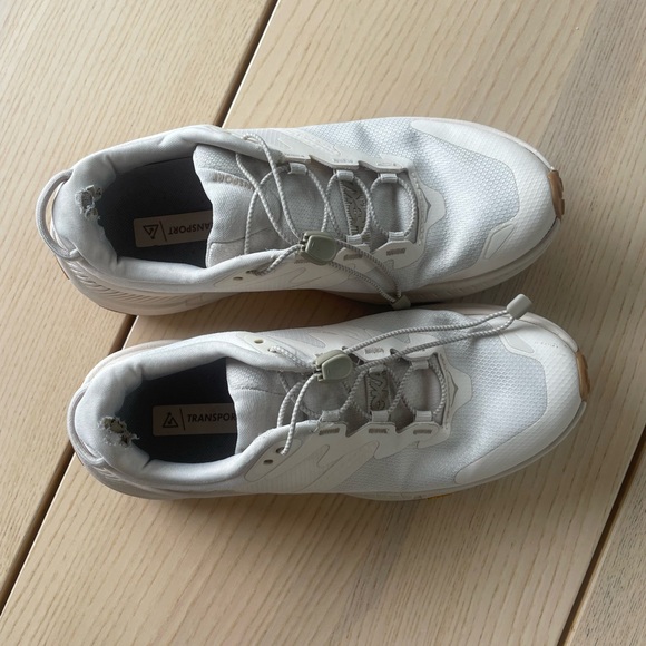 HOKA Transport White Running Shoes women’s size 6.5, ladies Hoka shoes size 6.5 - Picture 3 of 8